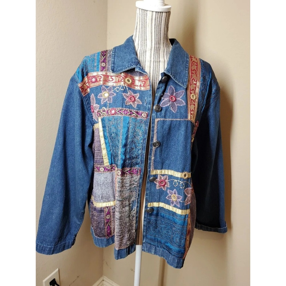 Vintage Tantrums Womens Denim Jean Jacket Size PXL Patches Embroidered Boho‎